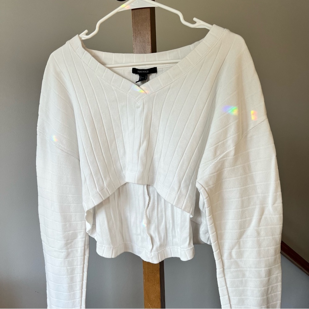 White cropped high low long sleeve